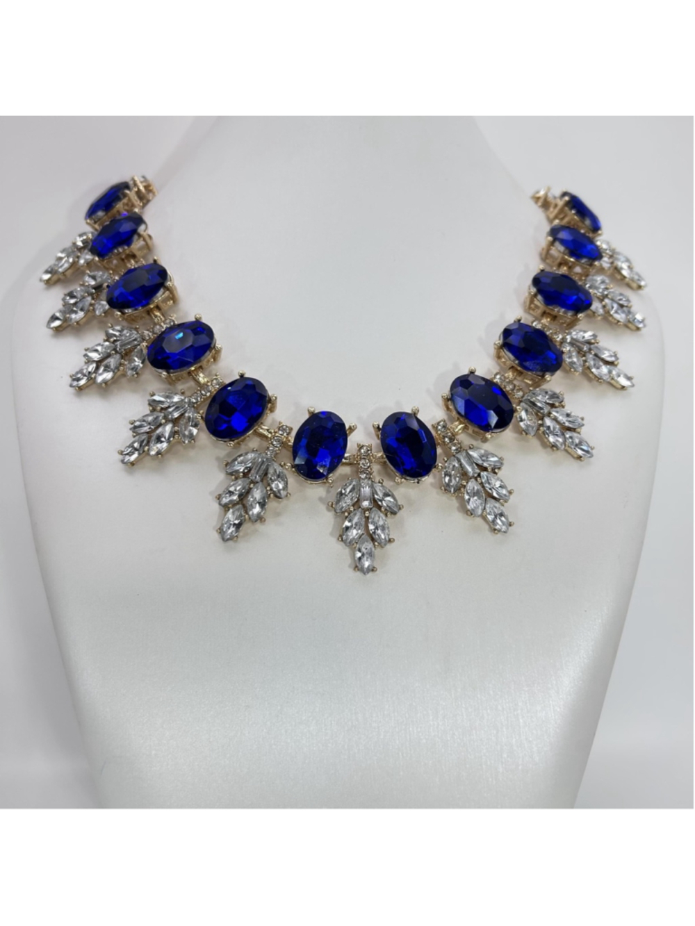 VTG Blue Rhinestone Statement Bib Necklace Gold Tone Crystal Prom Wedding Formal - Picture 4 of 12